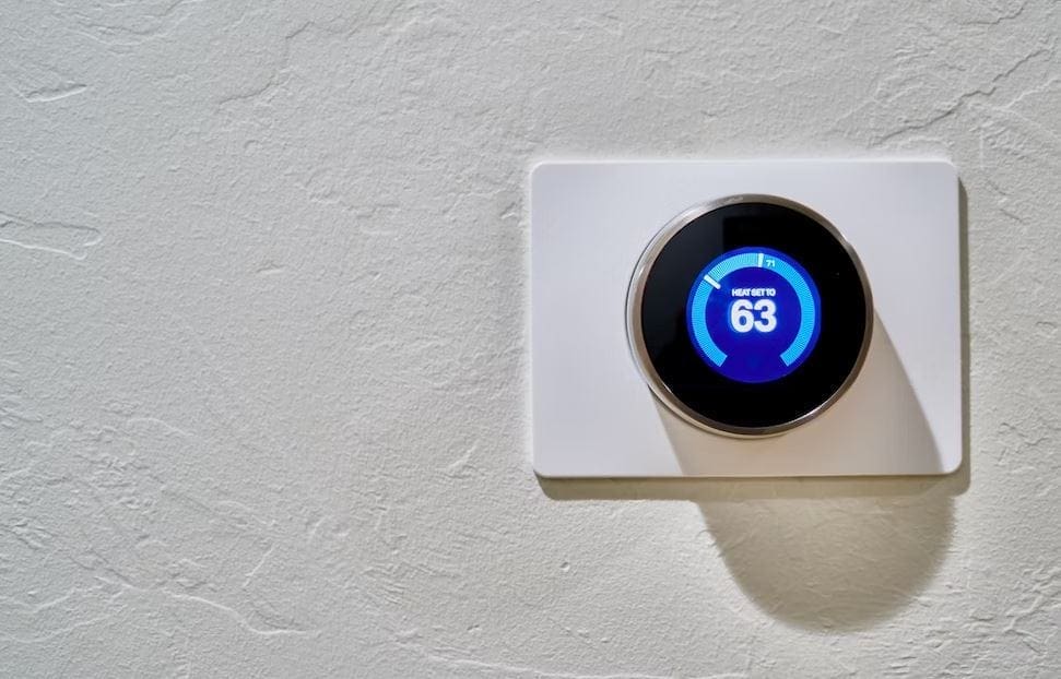 heat thermometer picture เครื่องปรับอุณหภูมิปัญญาประดิษฐ์ ที่เป็นอีกหนึ่งอุปกรณ์ IoT ในบ้านรักษ์โลก