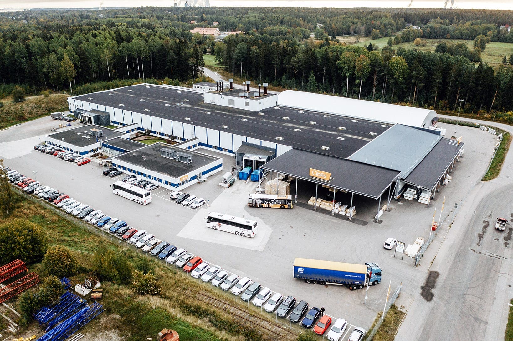 ABOUT US GAVLE Factory smol โรงงานลิฟท์ที่สวีเดน โรงงานผลิตลิฟท์ในเมือง Gävle, Sweden เพื่อดูแลลูกค้าในทวีปยุโรป