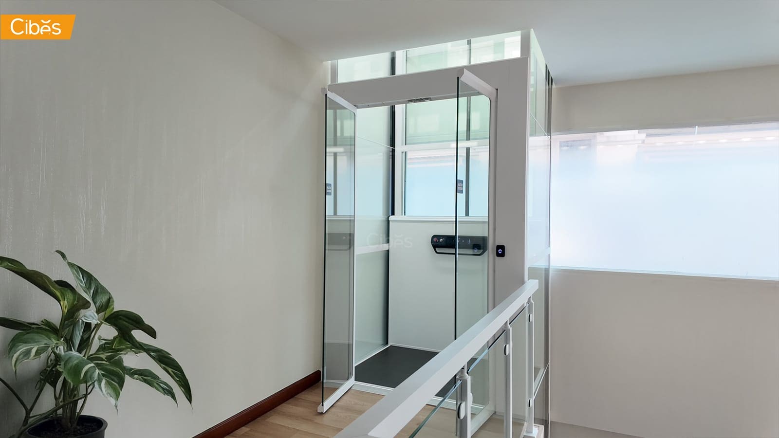 Cibes lift V80ele 3 st home elevator 4 Cibes V80 Elegance ลิฟท์บ้าน 3 ชั้น สี Standard White (ขนาด 1035×1450)| ภาพตัวอย่างลิฟท์บ้าน