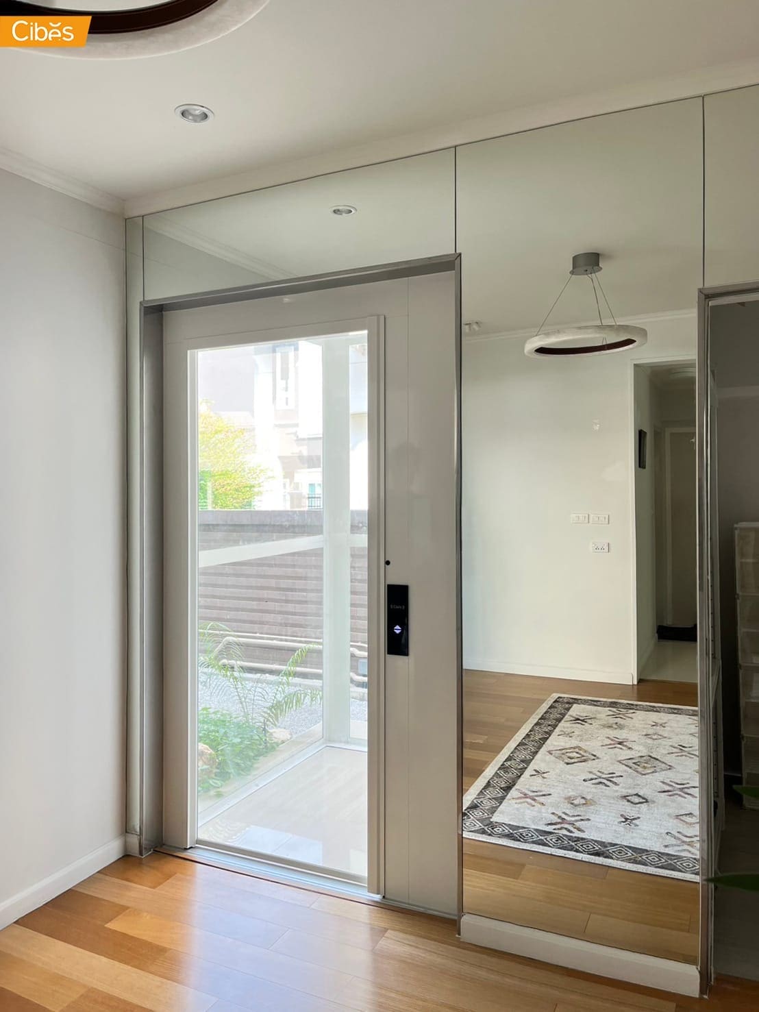 Voyager elegance home lift 8 Voyager elegance home lift 8